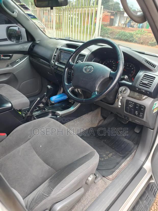 Toyota Land Cruiser Prado 2008 White