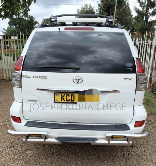 Toyota Land Cruiser Prado 2008 White
