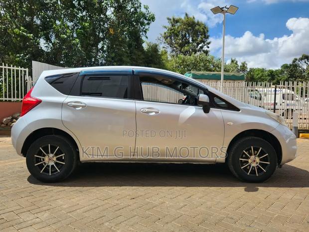 Nissan Note 2014 Silver