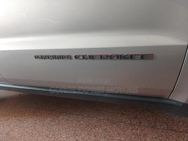 Jeep Grand Cherokee Trailhawk 4dr 4x4 2017 Silver