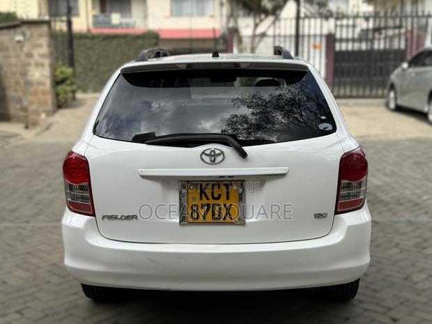 Toyota Corolla Fielder 1.5 Petrol FWD 2012 White