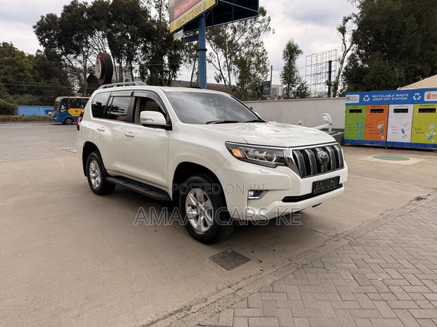 Toyota Land Cruiser Prado 2.7 2018 White