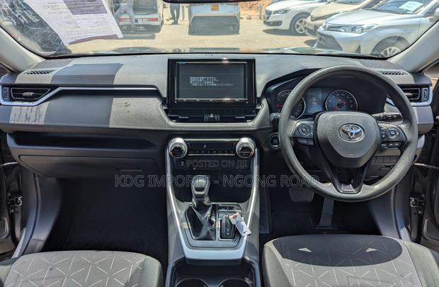 Toyota RAV4 2020 Gray