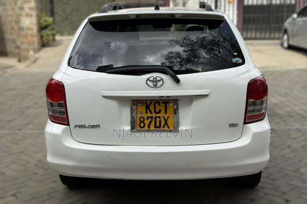 Toyota Corolla Fielder 2012 White