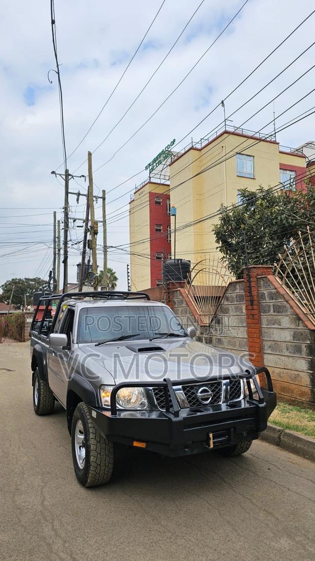 Nissan Patrol 2016 Silver