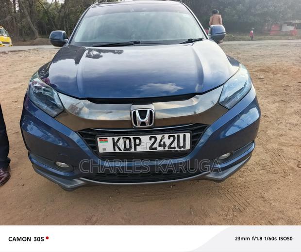 Honda Vezel 2017 Blue