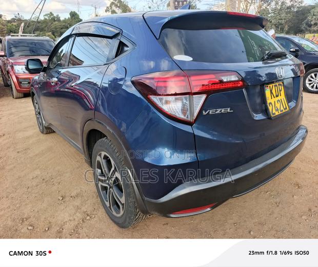 Honda Vezel 2017 Blue