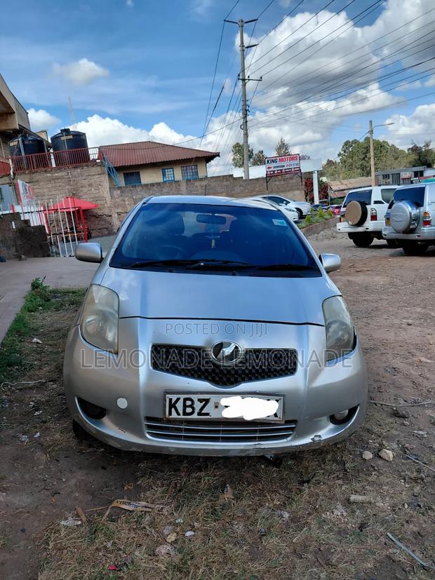 Toyota Vitz 1.0 FWD 5dr 2007 Silver