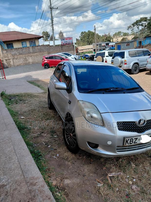 Toyota Vitz 1.0 FWD 5dr 2007 Silver