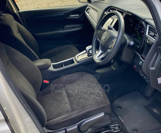 Honda Fit Shuttle 2019 White