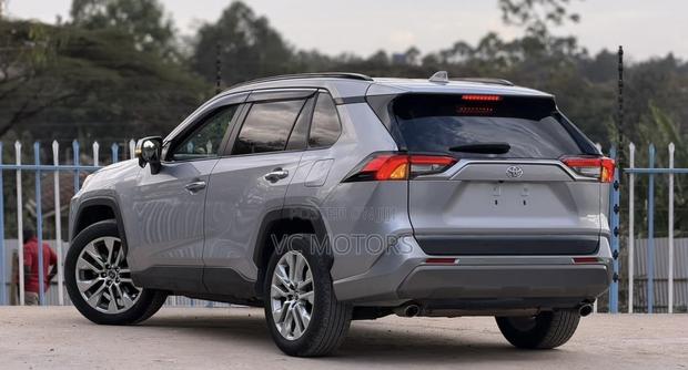 Toyota RAV4 Adventure 2019 Gray