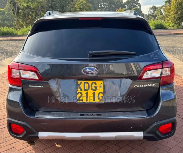 Subaru Outback 2015 Gray