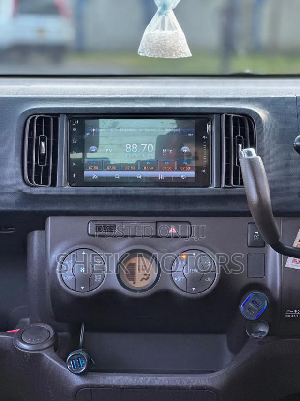 Toyota Passo 2016 Brown