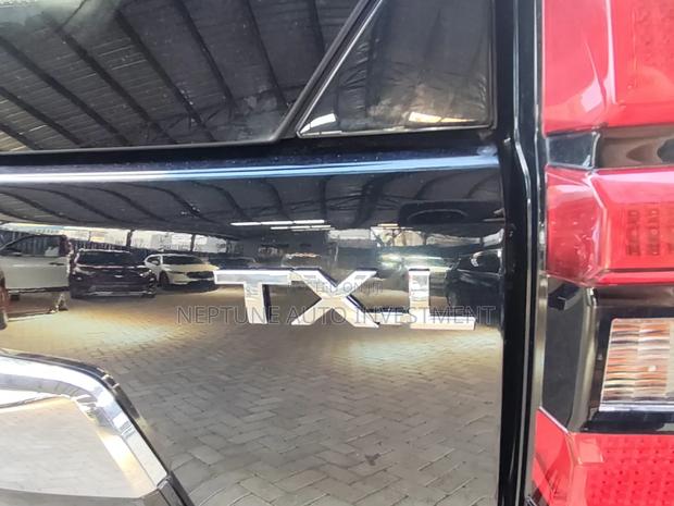 Toyota Land Cruiser Prado 2.8 2021 Black