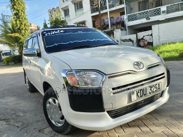 Toyota Succeed 2018 White