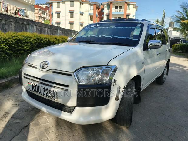 Toyota Succeed 2018 White