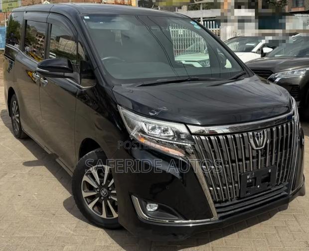 Toyota Esquire 2.0 FWD (7 seater) 2020 Black