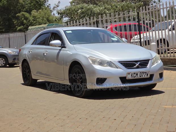 Toyota Mark X 2010 Silver