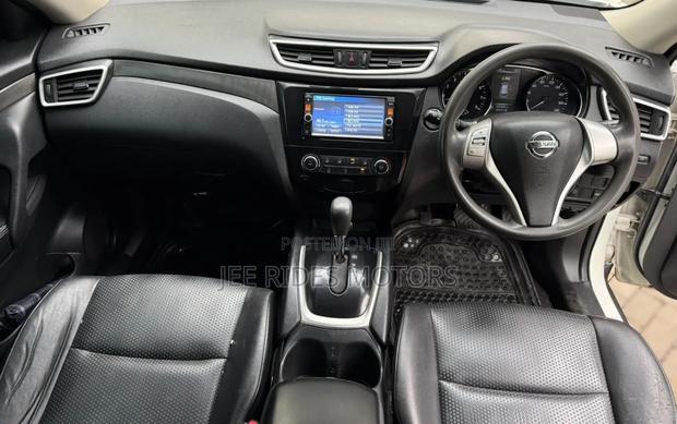 Nissan X-Trail 2015 Pearl