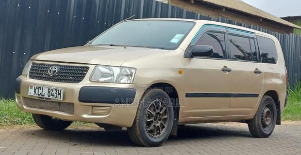 Toyota Succeed 2012 Gold
