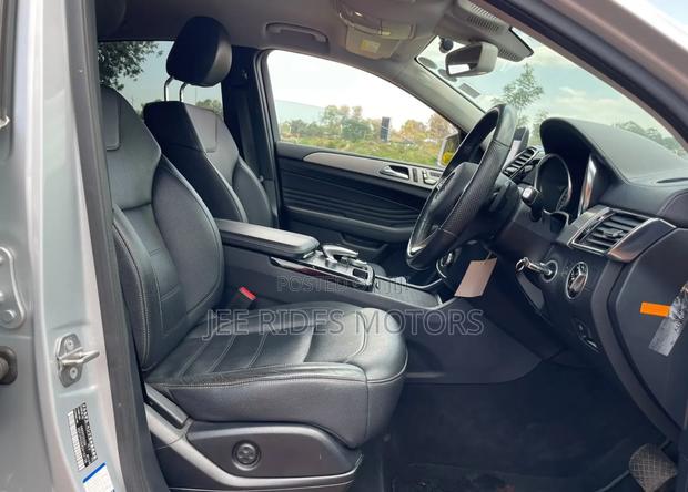 Mercedes-Benz GLE-Class 2019 Silver