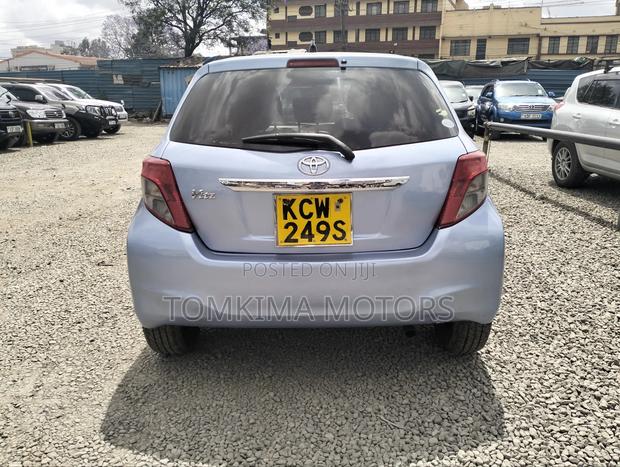 Toyota Vitz 2013 Blue