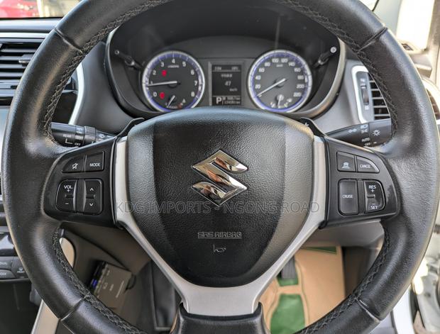 Suzuki SX 2019 White