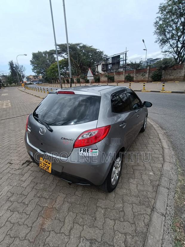 Mazda Demio 2009 Silver