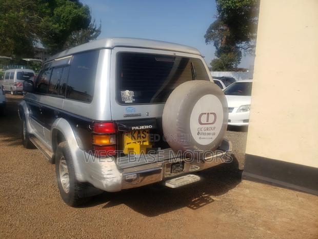 Mitsubishi Pajero Junior 1998 Silver