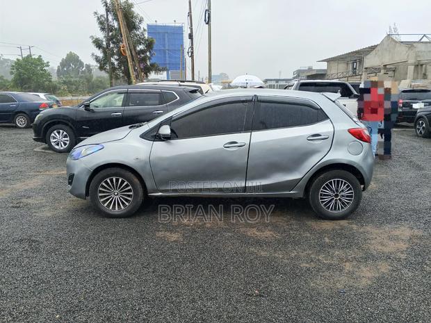 Mazda Demio 2013 Gray