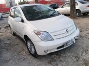 Toyota IST 2006 White for sale