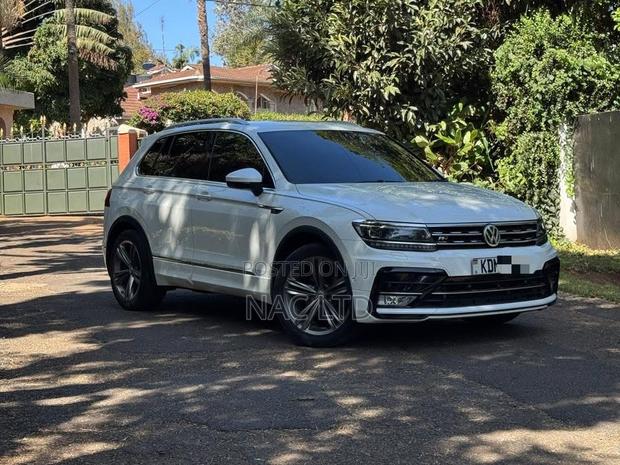 Volkswagen Tiguan R-Line FWD 2016 White