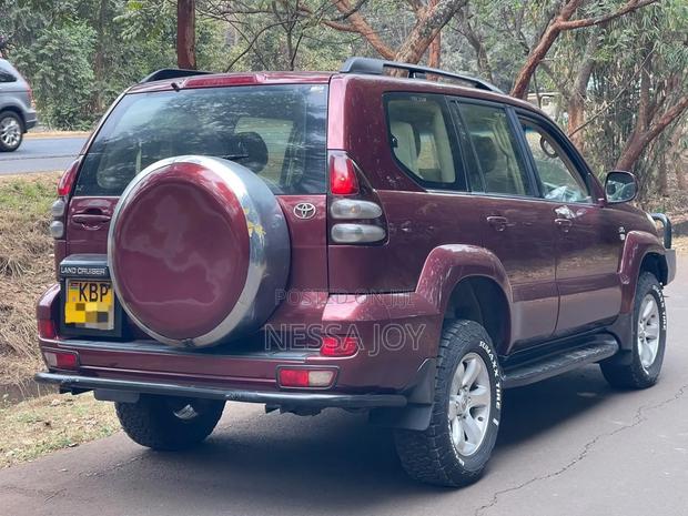 Toyota Land Cruiser Prado 3.0 D-4D 3dr 2005 Burgundy