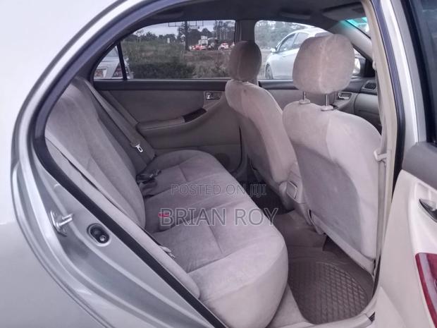 Toyota Corolla Sedan 2002 Silver