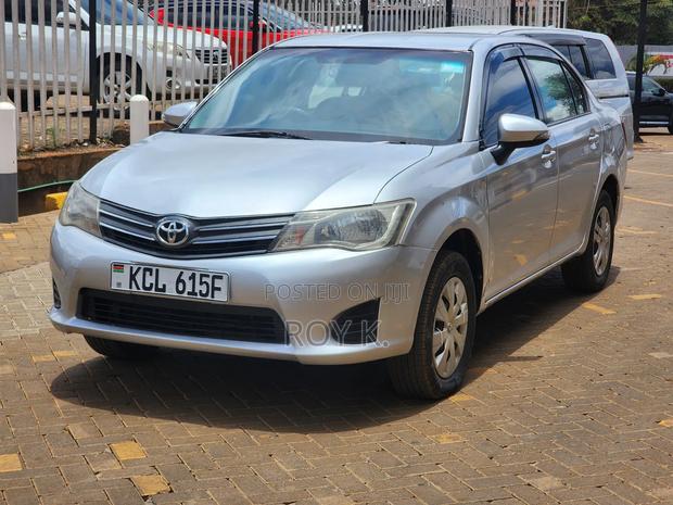 Toyota Axio 1.5 G 2WD 2015 Silver
