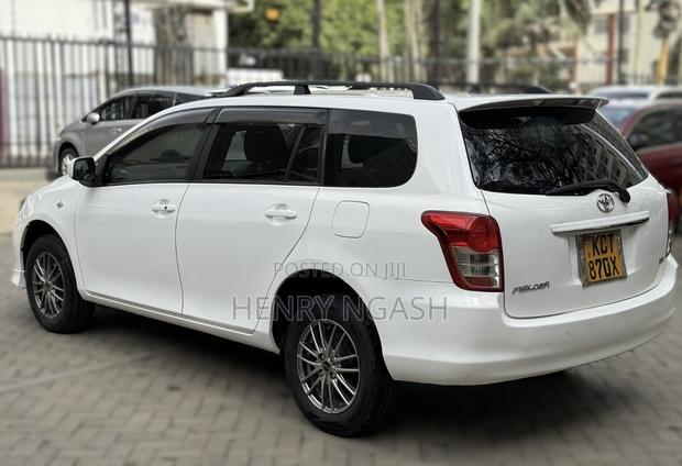 Toyota Corolla Fielder 2012 White