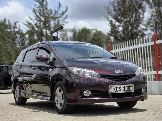Toyota Wish 2012 Burgundy