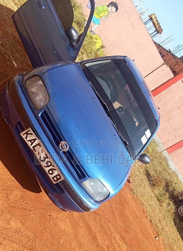 Nissan March 1998 Blue
