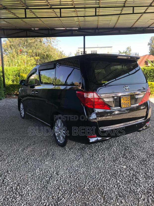 Toyota Alphard 2014 Black
