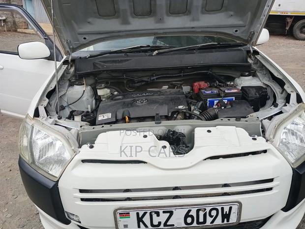 Toyota Probox 1.5 DX 2WD 2013 White