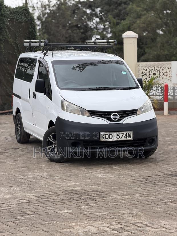 Nissan NV350 2014 White