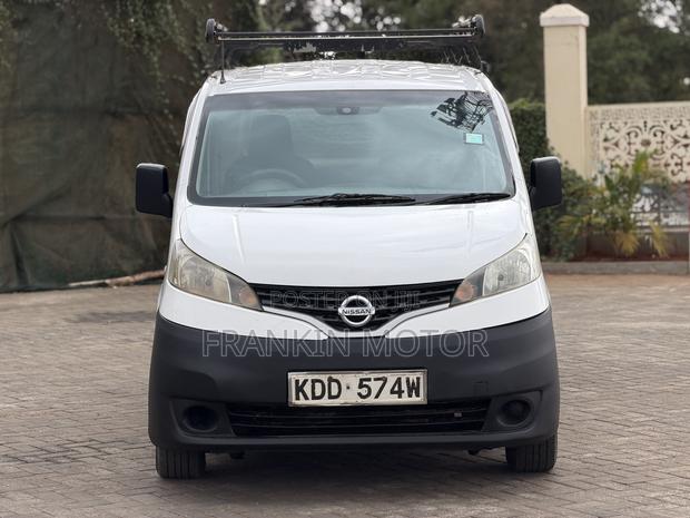 Nissan NV350 2014 White