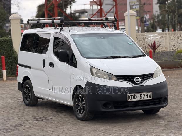 Nissan NV350 2014 White