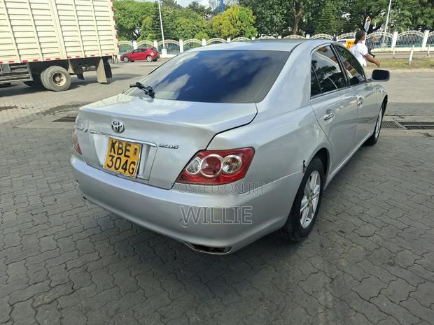 Toyota Mark X 2004 Silver