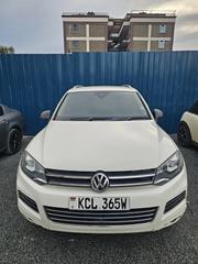 Volkswagen Touareg Hybrid 2012 White for sale
