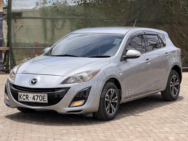 Mazda Axela 2011 Gray