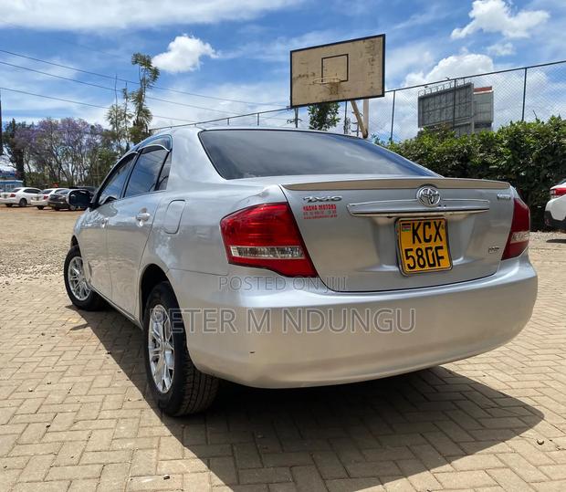 Toyota Axio 2012 Silver