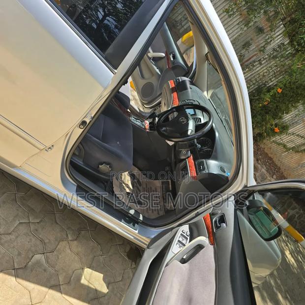 Toyota Premio 2006 Silver
