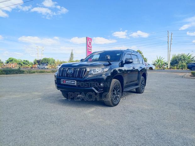 Toyota Land Cruiser Prado 2021 Black
