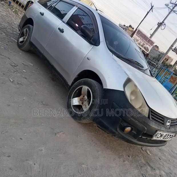 Nissan Advan 2007 Silver